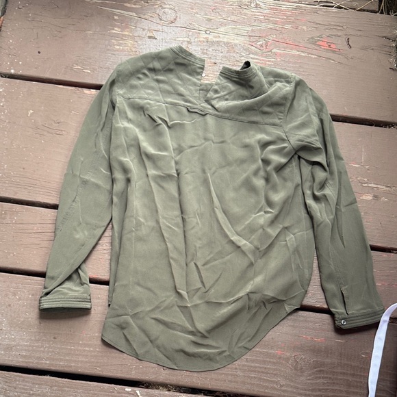 Madewell Tops - Madewell Olive Long Sleeve Women's Top